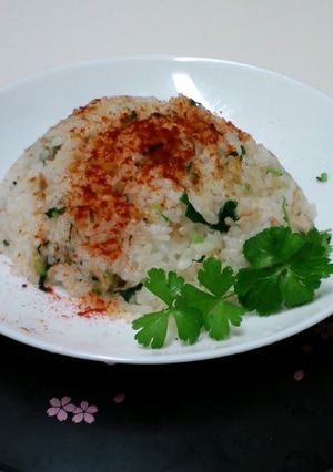 再生野菜【大根菜】のツナ炒飯-レシピのメイン写真