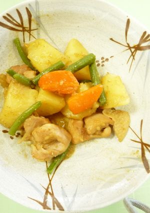 鶏肉と新じゃがのごま煮-レシピのメイン写真