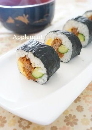 梅香る牛焼肉の彩り海苔巻き-レシピのメイン写真