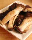 エリンギとしいたけのバター炒め