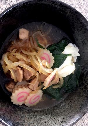 簡単でおいしいめんつゆあったかうどん-レシピのメイン写真