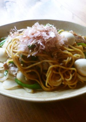 新玉とうずら玉子のカレー焼きそば♪-レシピのメイン写真