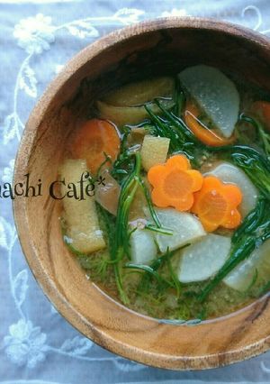 おかひじきとお野菜のうめ～味噌汁-レシピのメイン写真