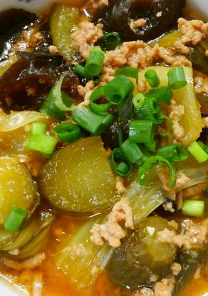 チンゲン菜とキュウリ挽き肉のオイスター煮-レシピのメイン写真