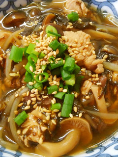 簡単鶏むね肉ともずくと野菜の梅めんつゆ煮-レシピのメイン写真