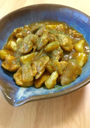 食欲そそる♫鶏モモおジャガのカレー煮♡-レシピのメイン写真