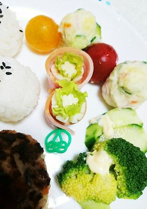 お弁当に！チーズとハムのお花巻き-レシピのメイン写真