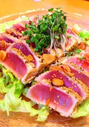 マグロのゴマたたき☆にんにくバターソース-レシピのメイン写真