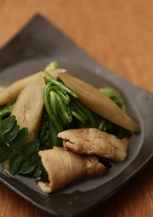 天然だしパックで作る ごぼうと豚肉の煮物-レシピのメイン写真