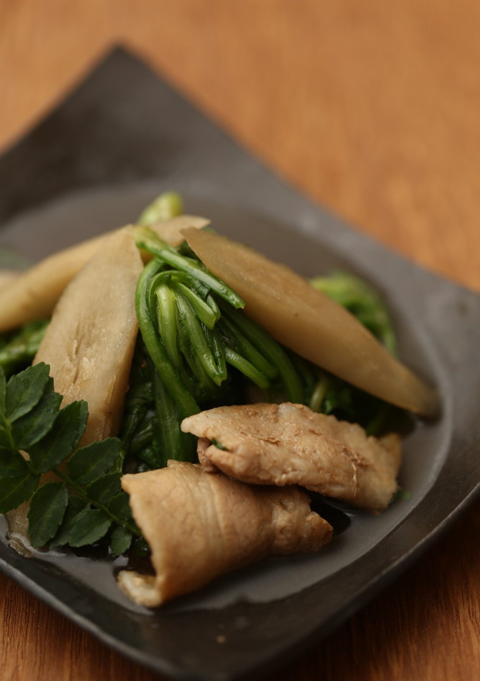 天然だしパックで作る ごぼうと豚肉の煮物-レシピのメイン写真