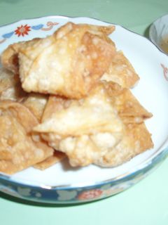 カリカリ簡単!揚げワンタン!-レシピのメイン写真
