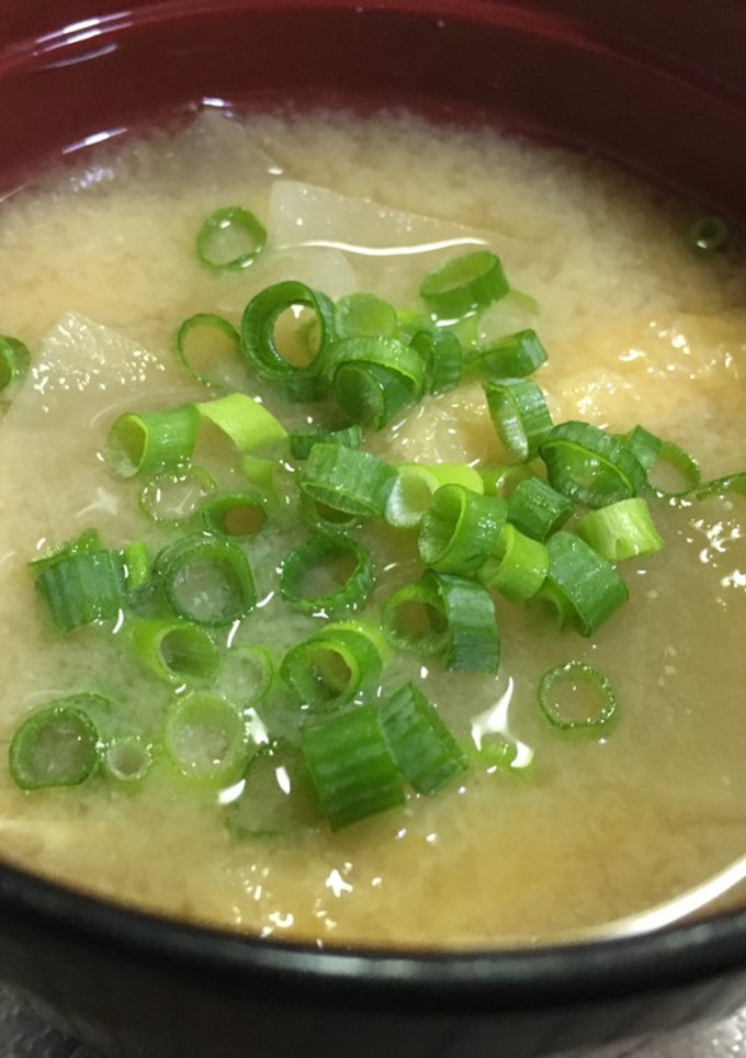 大根と油揚げの味噌汁-レシピのメイン写真