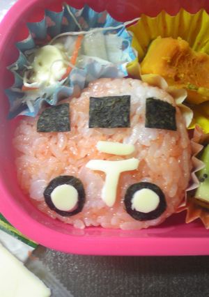 年少◆お弁当(郵便車)-レシピのメイン写真