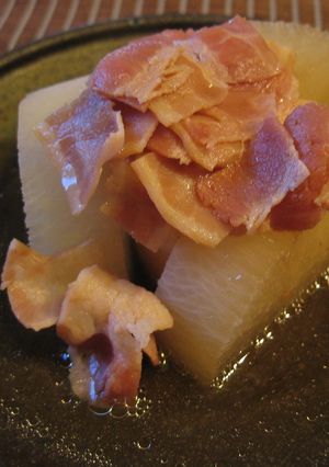 大根とベーコンの煮物♪-レシピのメイン写真