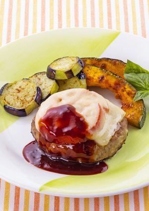 とろーりチーズ♪イタリアンハンバーグ-レシピのメイン写真