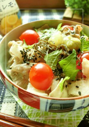 ひとりランチに♡　豚とトマトの塩レモン丼-レシピのメイン写真