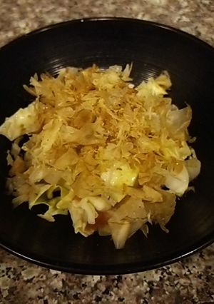 キャベツと新玉ねぎの梅おかか和え-レシピのメイン写真