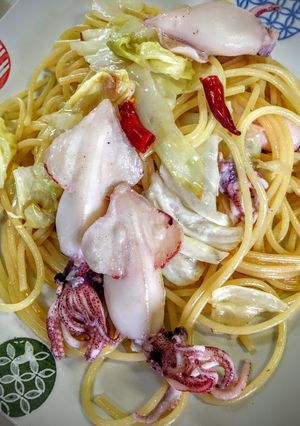 美味い！ヒイカとキャベツのペペロンチーノ-レシピのメイン写真