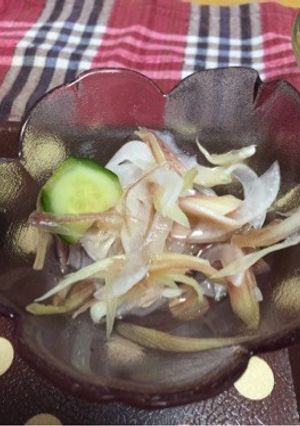 ミョウガと新玉ねぎのかんたん酢漬け-レシピのメイン写真
