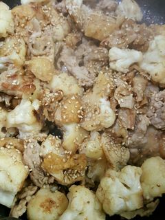 *豚肉&カリフラワーのマヨオイ炒め*-レシピのメイン写真