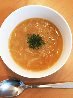 玉ねぎたっぷり オニオンスープ-レシピのメイン写真