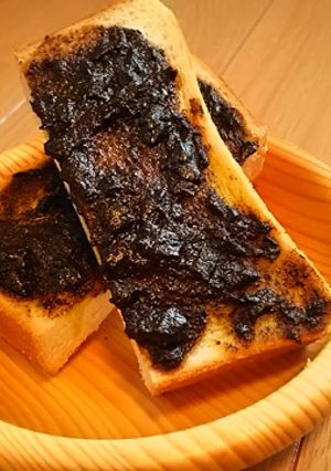 薫の黒にんにくトースト-レシピのメイン写真
