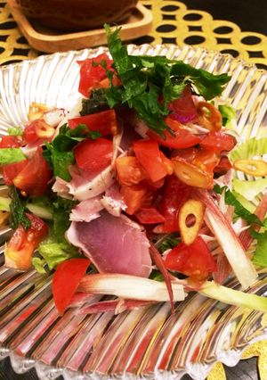 ビントロ（鮪）炙りと香味野菜のサラダ-レシピのメイン写真