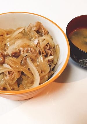 簡単☆玉ねぎたっぷり!の牛丼。-レシピのメイン写真