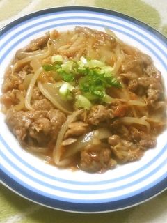 豚肉★もやし★玉ねぎの梅肉炒め-レシピのメイン写真