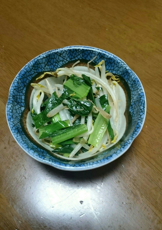 ５分で完成☆小松菜ともやしの炒め物 節約-レシピのメイン写真