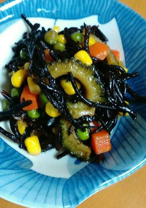 ひじきとゴーヤの煮物-レシピのメイン写真