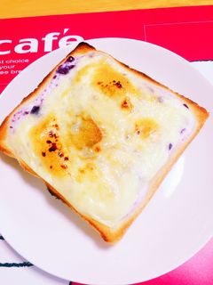 朝から幸せ☆チーズケーキトースト-レシピのメイン写真