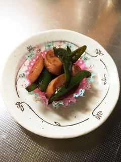 お弁当用〜魚肉ソーセージとピーマンの炒め-レシピのメイン写真
