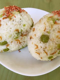 ☆ちりめん山椒 青えんどう豆 おにぎり-レシピのメイン写真