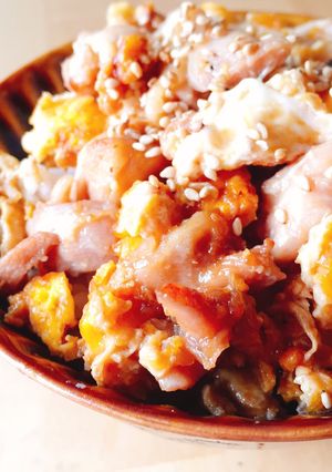 ごま味噌味の親子丼-レシピのメイン写真