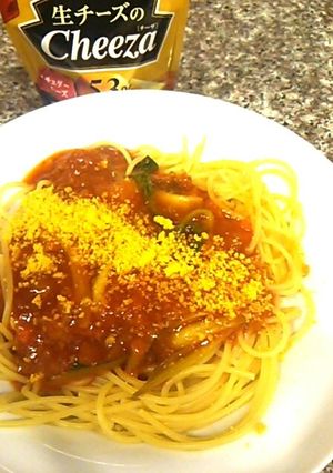 スパイシーミートソースonチーザ-レシピのメイン写真