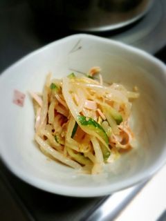 もやしとキュウリの*辛子胡麻酢和え-レシピのメイン写真