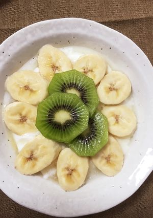 簡単☆お腹にたまる！フルーツヨーグルト-レシピのメイン写真