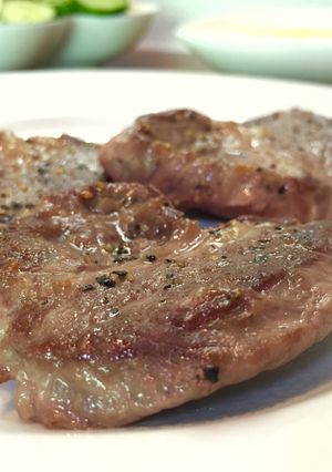 ラム肩ロース肉のステーキ☆*+-レシピのメイン写真