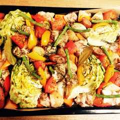 รูปของ 余った野菜でぎっしり焼きとソース三種