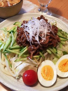 特製甘辛ダレで食べる野菜たっぷり冷うどん-レシピのメイン写真