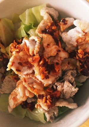 おかずラー油☆キャベツと豚肉温野菜ポン酢-レシピのメイン写真