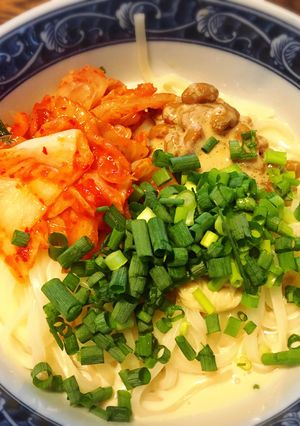 豆乳ベースのキムチ納豆うどん-レシピのメイン写真