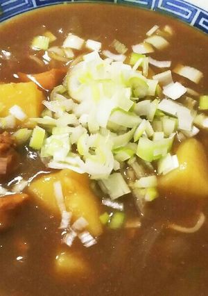 前日のカレーでリメイク～カレーラーメン-レシピのメイン写真