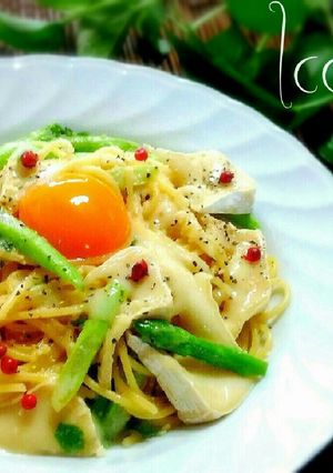 ランチに簡単♪カマンベールの卵かけパスタ-レシピのメイン写真