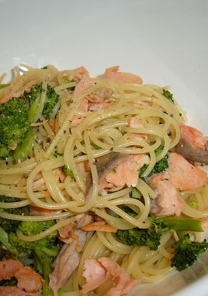 塩鮭とブロッコリーの和風パスタ-レシピのメイン写真
