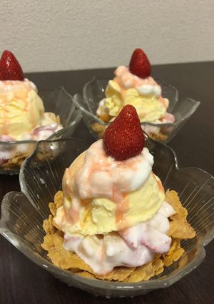いちごバナナヨーグルトサンデー-レシピのメイン写真