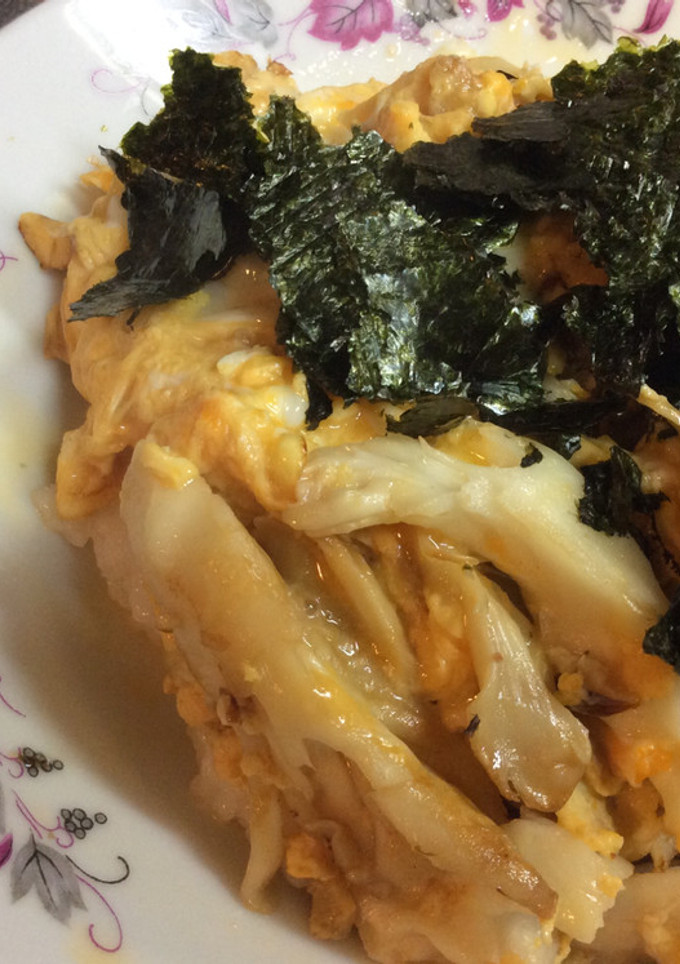 白舞茸と4種類ナッツの半熟玉子丼-レシピのメイン写真