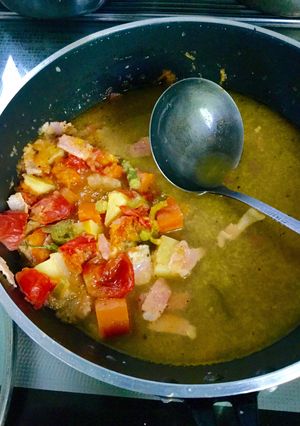 ベーコンとトマトといろいろ野菜のスープ-レシピのメイン写真