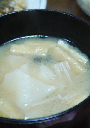 ギョウザの皮でお味噌汁。-レシピのメイン写真